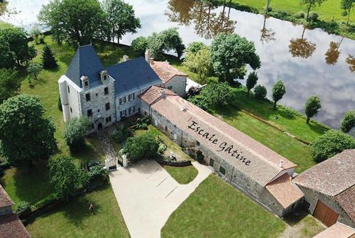 La Chapelle Bertrand Lit Et Petit-Déjeuner | Escale Gâtine