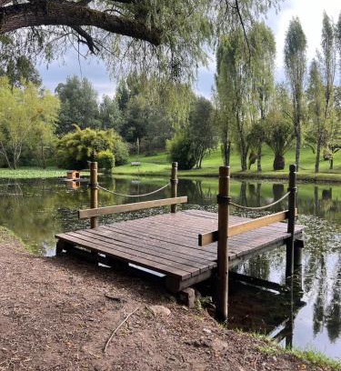 Sangolqui Appartement | Escapada con Lago y Jacuzzi