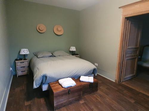 Souilly Appartement | Escapade de charme près de Verdun : cocon pour 2 personnes avec cuisine équipée et balades à proximité - FR-1-585-85