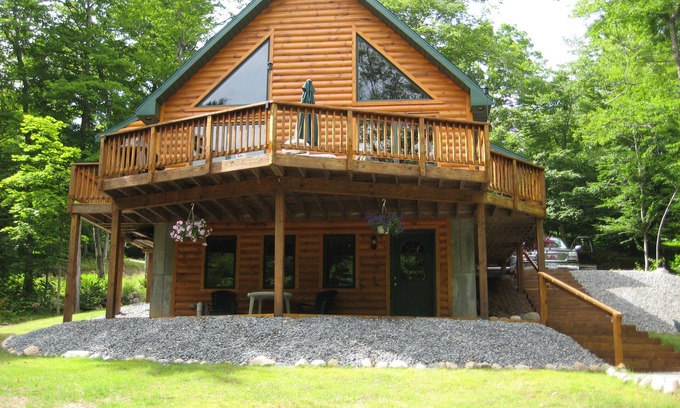 Old Forge Cabine | Escape & Enjoy a Cozy 3-bedroom cabin in wonderful Old Forge