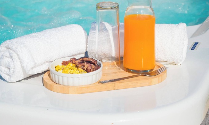 Port-Louis Maison | Evasion en plein cœur de la ville T3 Jacuzzis Sauna et piscine