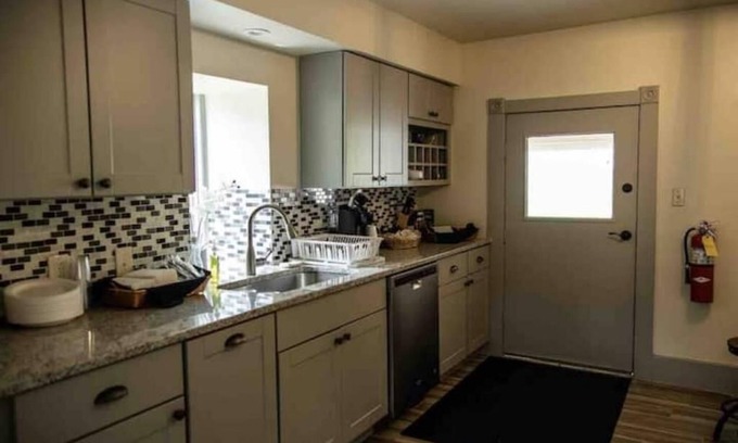 Zionhill Maison | Escape to Center Valley's 3-bedroom vacation home, 13 min to Dorney Park