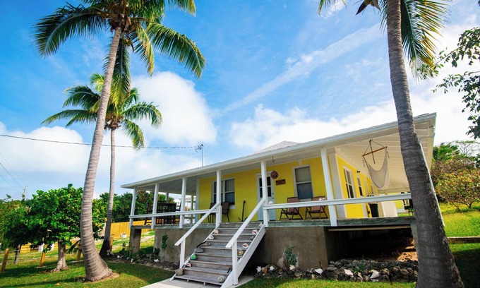 Man O War Cay Maison | Évadez-vous vers Jana Cabana et amarrez votre bateau!