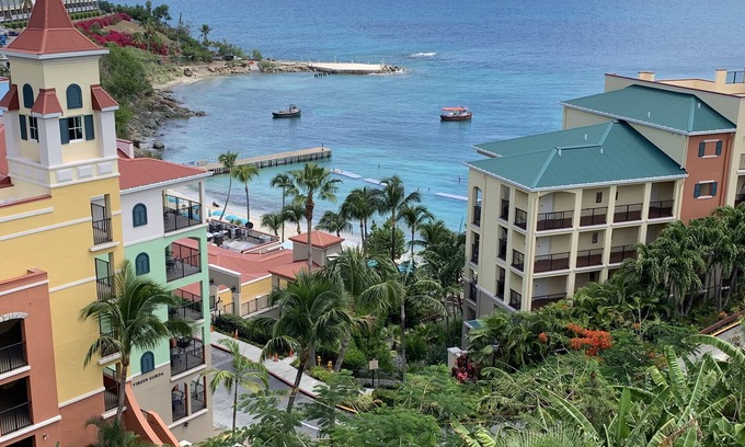 Estate Bakkero Villa | RARE 3 BD Marriott Frenchman's Cove - Réservation en cours à l'été 2021