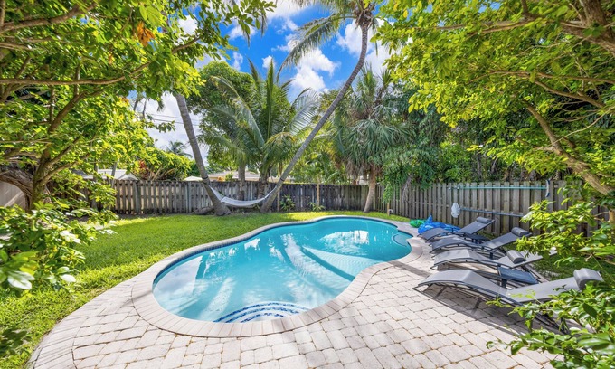 Poinsettia Heights Maison | Escape to Newly Remodeled Home in Fort Lauderdale