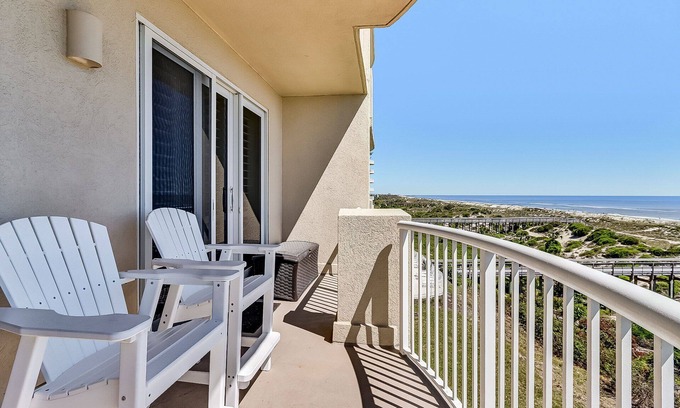 Amelia City Copropriété | Escape to Paradise Luxury Condo by Guest Cottage
