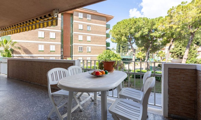 El Roc de Sant Gaieta Appartement | Esmeralda by Interhome
