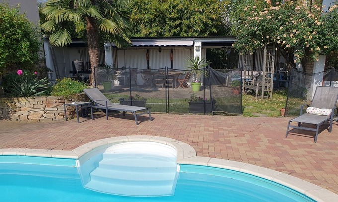 Eschau Maison | Espace Cosy 2 Pers Piscine Proche de Strasbourg