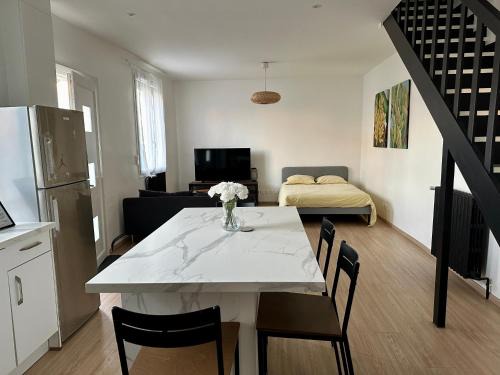 Sevran Appartement | Espace ouvert et lumineux