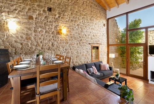 Lledo Maison | Espacioso pajar con barbacoa - Casa de las Letras