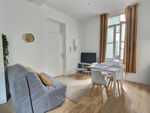 Negrepelisse Appartement | Esprit Cosy - Coeur de Village
