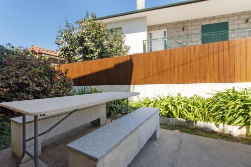 Oliveira De Azemeis Maison | Estúdio entre Porto e Aveiro