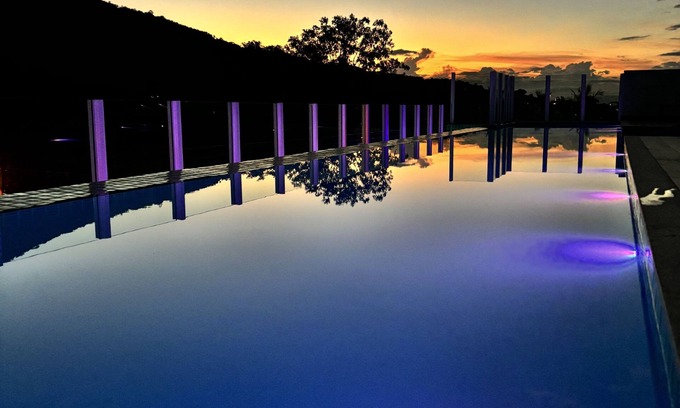 Alto Ribeirao Appartement | Estadia Perfeita em Florianópolis: Apartamento com 2 Quartos e Churrasqueira!