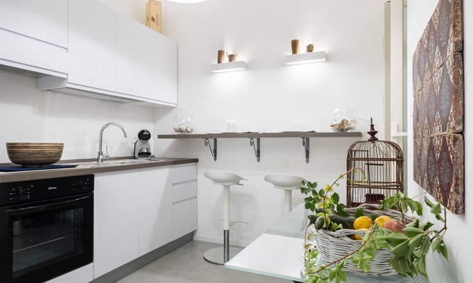Ruggero Settimo Appartement | EsterOlga wonderful finely furnished apartment in the city center
