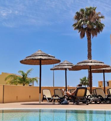 Luz Appartement | Estréla da Luz Valerie studio enjoy gym and indoor pool