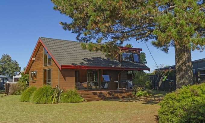 Pauanui Cottage | Estuaire Escape - Pauanui Holiday Home