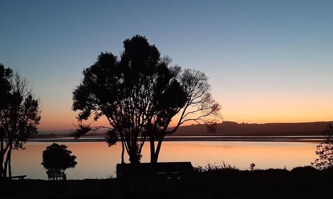 Pukehina Maison | Estuary Essence with the Best Sunset Views in Town - Great for families!