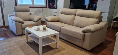 Xinzo de Limia Appartement | Estudio céntrico con terraza