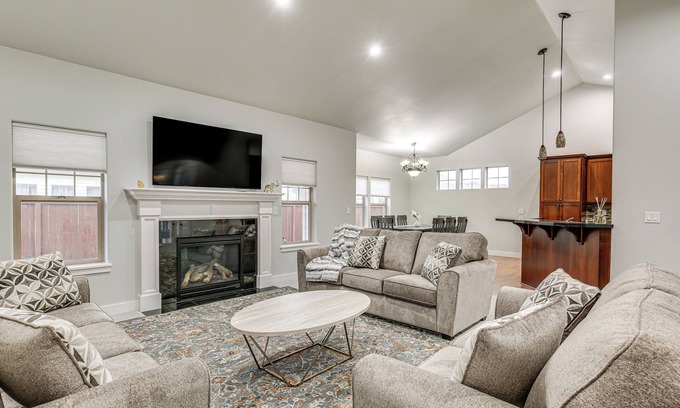 Junction City Maison | Eugene Area Home: 18 Mi to U of O!
