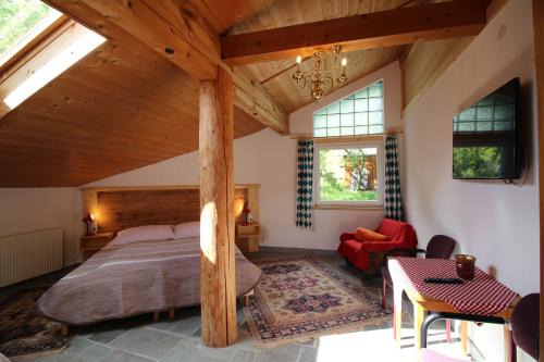 Fliess Maison | Europa Pension Tirol