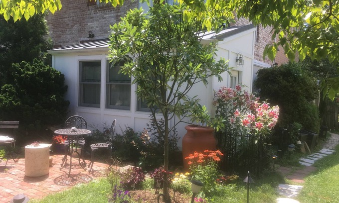 Bethesda Appartement | Eurostyle Apartment Near Metro (Bethesda) Easy Access To DC