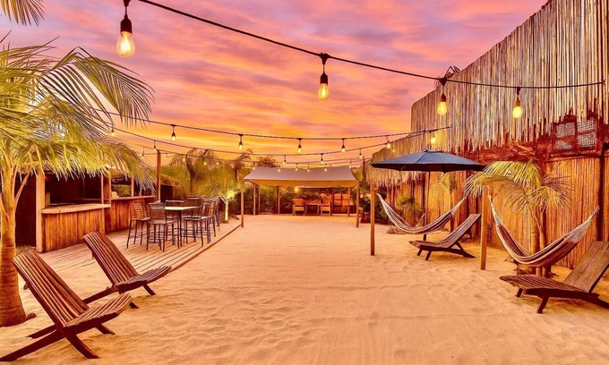 Stockton Hôtel | Event Space: Beach Club with BBQ, Speakers & Great Vibes