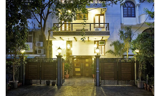 Defence Colony Maison | Evergreen Suites Defence Colony