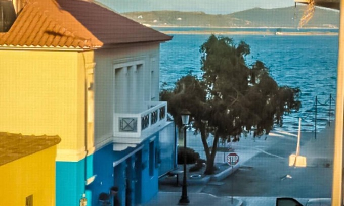 Preveza Appartement | Evgenia's Balcony Your Urban Oasis
