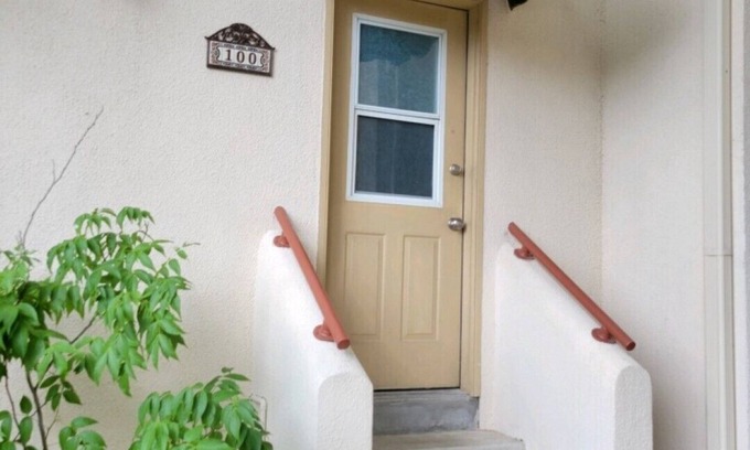 Clarksville Copropriété | Excellent location in historical Clarksville neighborhood of Austin.