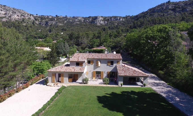 Vauvenargues Maison | Exceptional country house on the mountain of Sainte Victoire, Aix en Provence