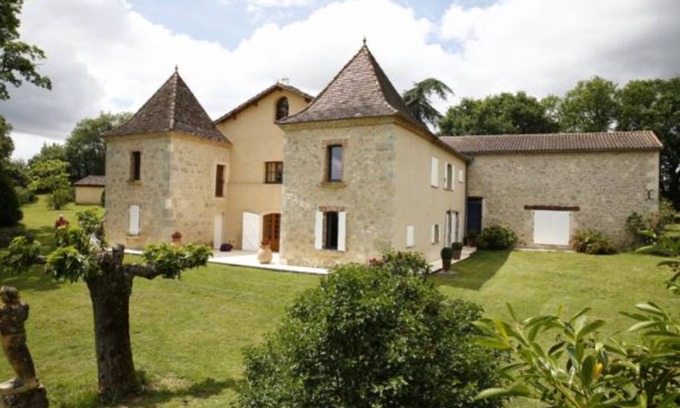 Lagarde Maison | Gite d'exception pour 4 personnes avec piscine privée