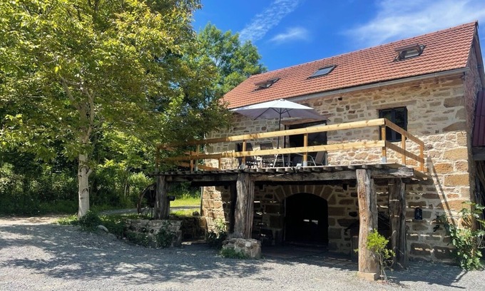 Capdenac-Gare Maison | Exceptional gîte on the banks of the river Lot