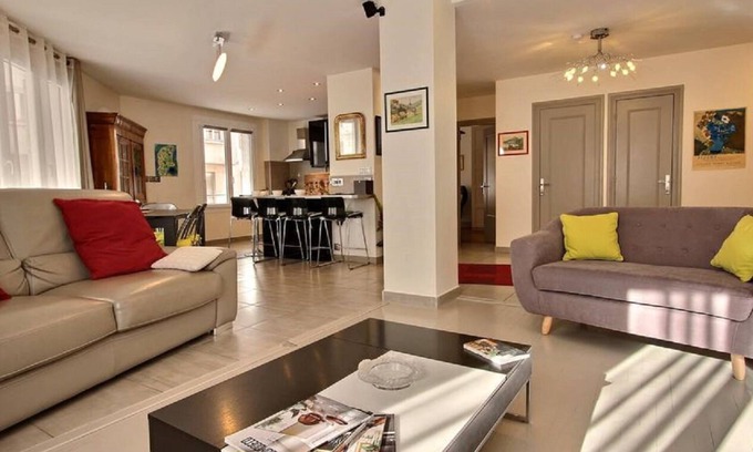 6th Arrondissement Appartement | Exceptionnel 4 pièces rénové appartement de rêve au cœur du Triangle dOr de Lyon