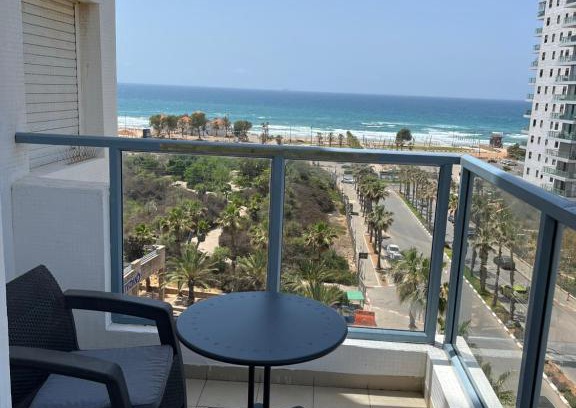 Hadera Appartement | Exceptional view facing sea of Givat Olga Hadera