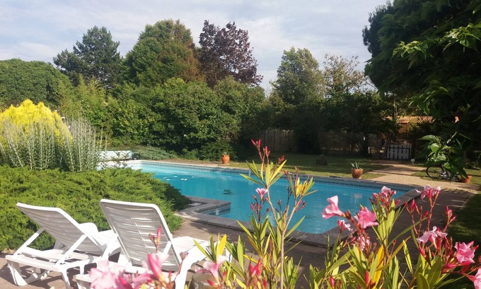 Saint Vivien Villa | Exceptional property 20 people / private PARK villa & pool LA ROCHELLE