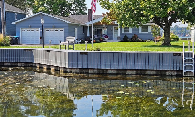 Sodus Point Maison | Exceptional Waterfront Ranch Retreat on Sodus Bay! ⛵️