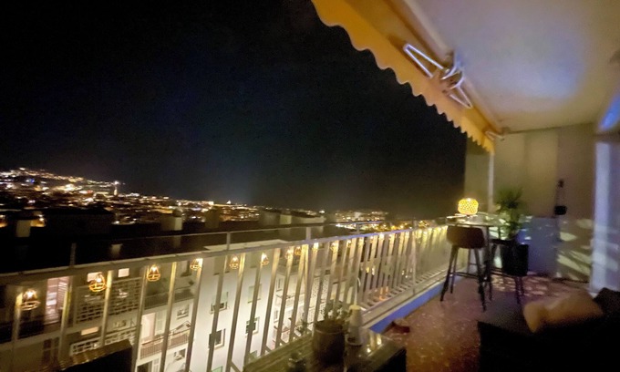 Le Piol Appartement | Exceptionnelle vue mer et Nice, appart 2 chambres standing, terrasses, garage.