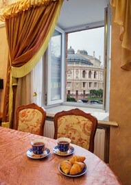 Prymors'kyi district Maison | Exclusive 3 room VIP apartment next to Opera Building in the heart of Odessa