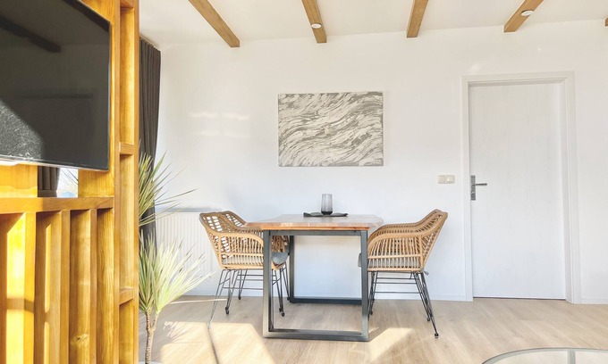 Alt Gaarz Copropriété | Exclusive beach apartment with sauna