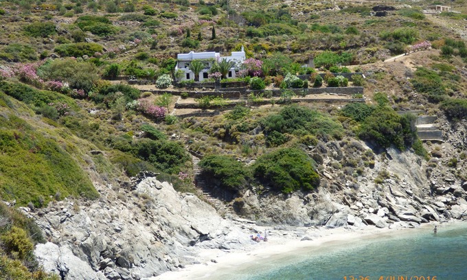 Ydrousa Maison | Exclusive Beach House