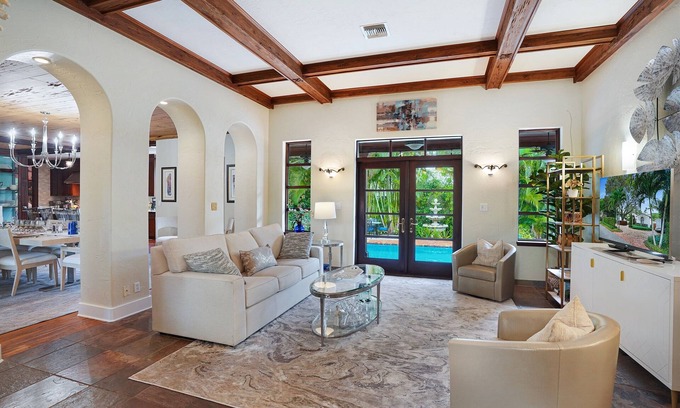 Boca Raton Maison | Exclusive Boca Home Hosted by BNR Vacation Rentals