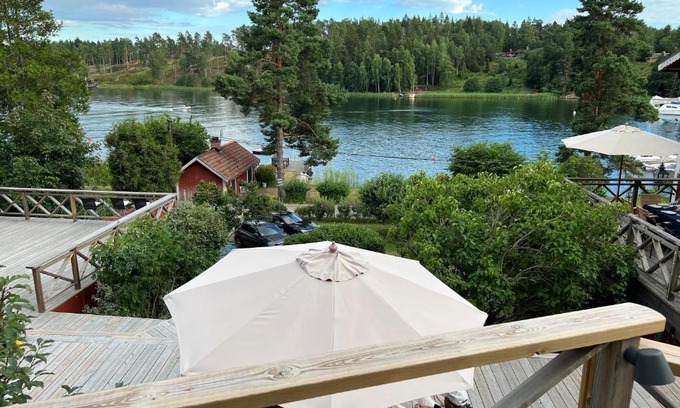 Varmdo Maison | Exclusive guesthouse with stunning Seaview!