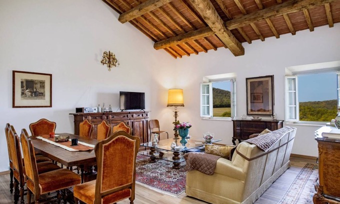 Monteriggioni Appartement | Loggiato di Lorena -