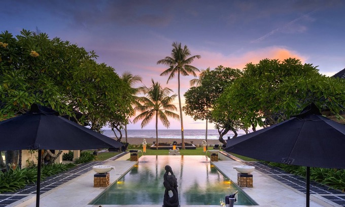 Sukawati Villa | Chef privé sur la plage | Exclusif et élégant
