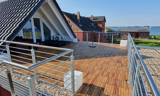 Garz/Rugen Appartement | Appartement exclusif au dernier étage avec grande terrasse sur le toit