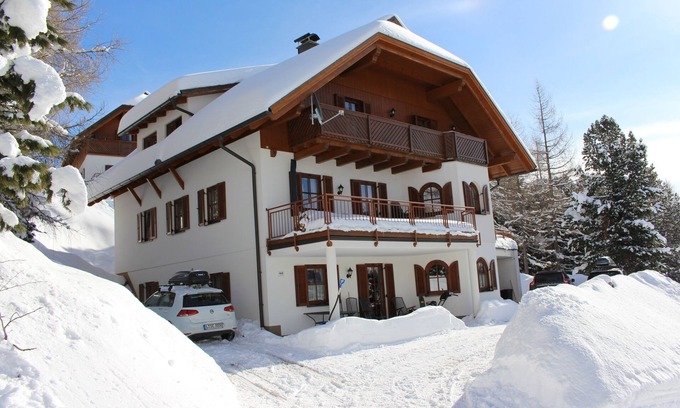 Reichenau Appartement | Logement de luxe avec sauna, cheminée et accès Internet ADSL / WLAN