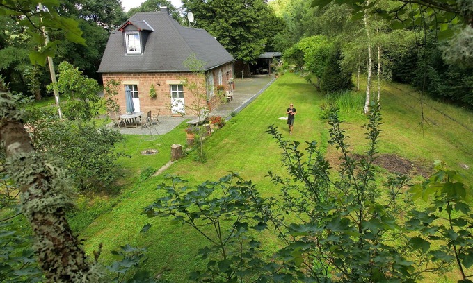 Rascheid Maison | Bâtiment historique rénové exclusif STATION avec terrasse, jardin, etc.