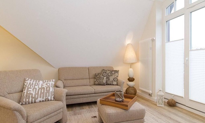 Ostseebad Kuhlungsborn Appartement | Exklusives, Hochwertiges Ferienapartment mit Zwei Balkonen - nur 60 m zum Strand