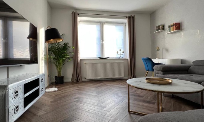 Hohentor Appartement | EXKLUSIVE 2 Zimmer EG Wohnung mit Balkon in Top Lage!