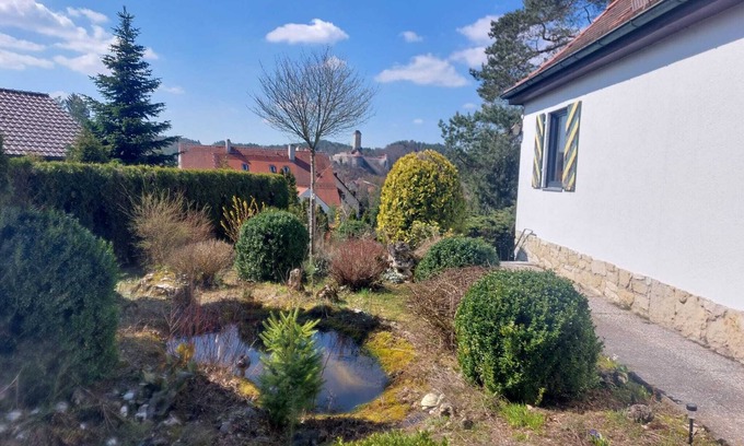 Neuhaus an der Pegnitz Maison | Exklusive Ferienvilla mit Fasssauna und Hottub
